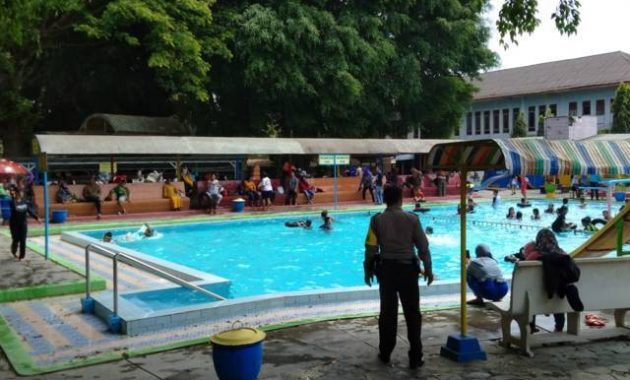 Destinasi Taman Wisata Pagora Kediri