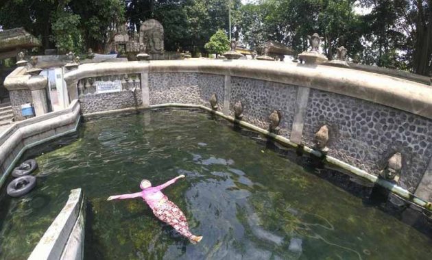 Objek Sendang Tirto Kamandanu Kediri