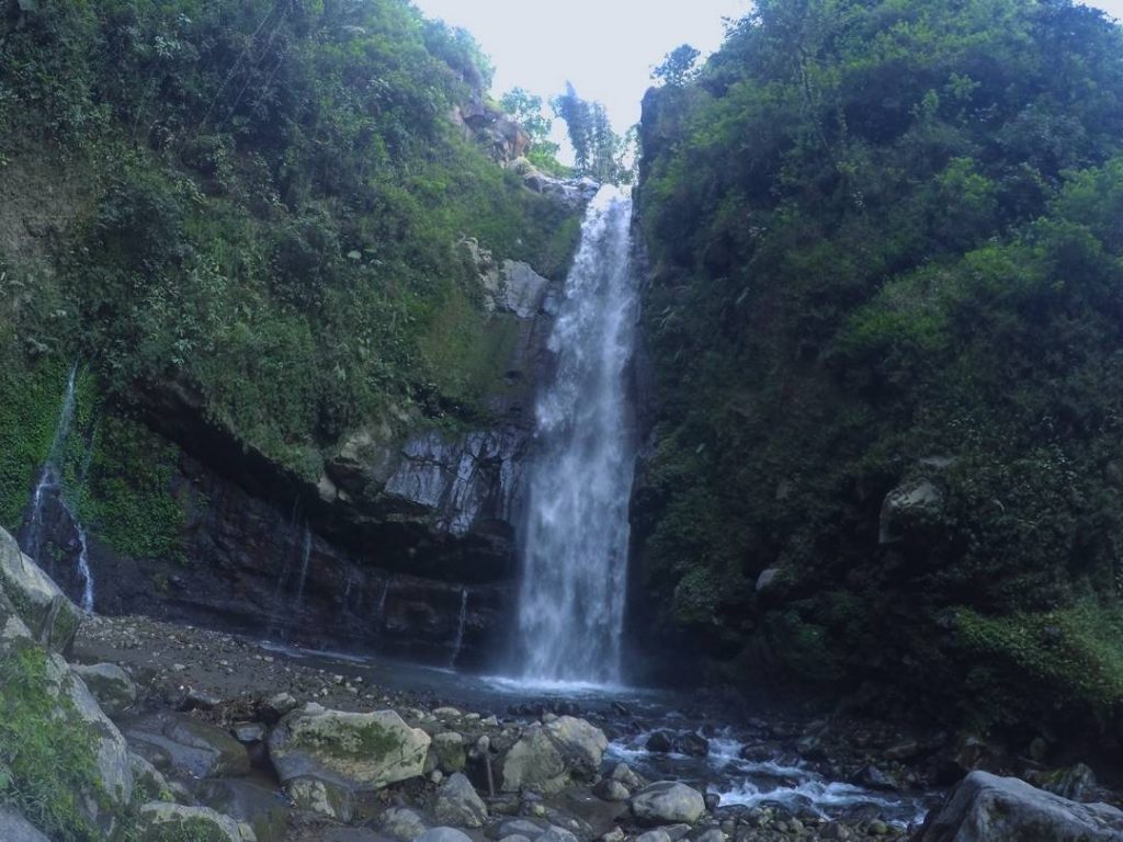 Wisata Alam Air Terjun Kedung Kayang