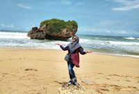 Alamat Pantai Ngrawe Gunungkidul Jogja