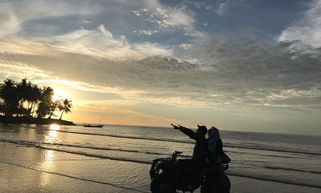 Fasilitas ATV Pantai Air Manis Di Padang