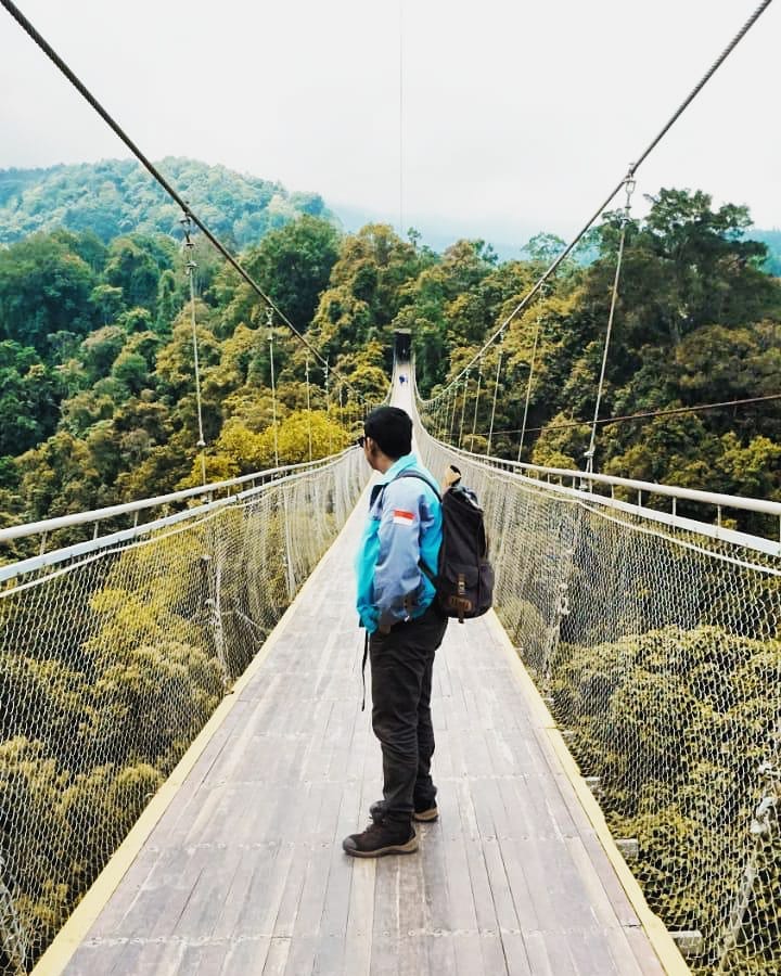10 Foto Situ Gunung Suspension Bridge, Tiket Masuk, Lokasi