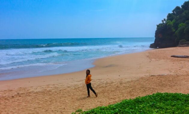 pantai seruni gunung kidul