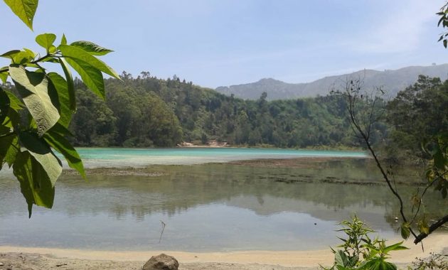 Alamat Telaga Warna Dieng