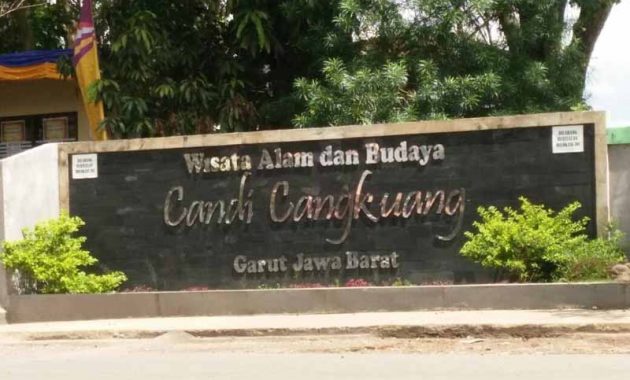 Jalan Menuju Candi Cangkuang Garut