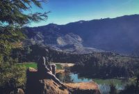 Jalan Menuju Telaga Warna Dieng