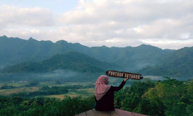 Jam Buka Punthuk Setumbu Magelang