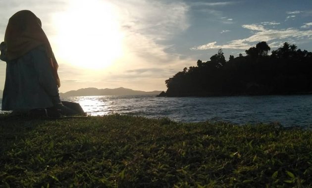 Matahari Terbenam Pantai Wartawan Lampung