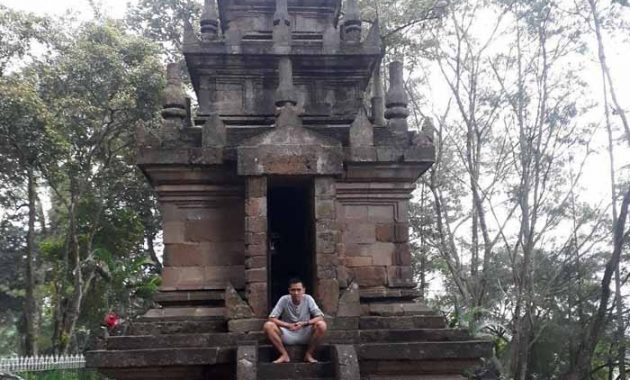 Sejarah Candi Cangkuang Garut