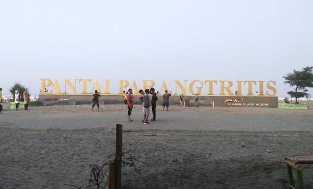 Lokasi Pantai Parangtritis Yogyakarta