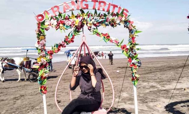 Wahana Pantai Parangtritis Yogyakarta Wahana Pantai Parangtritis Yogyakarta