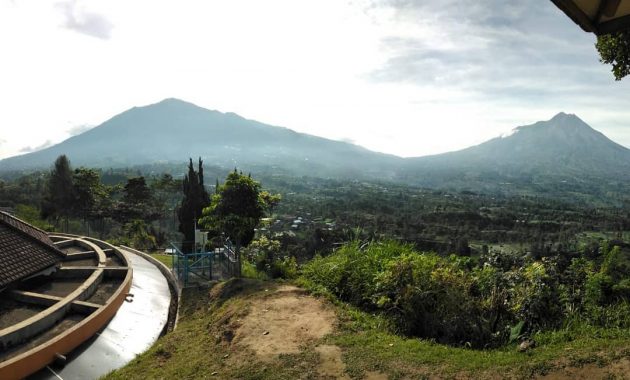 Jalan Menuju Ketep Pass Magelang