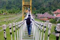 Jam Buka Curug Ciherang Bogor