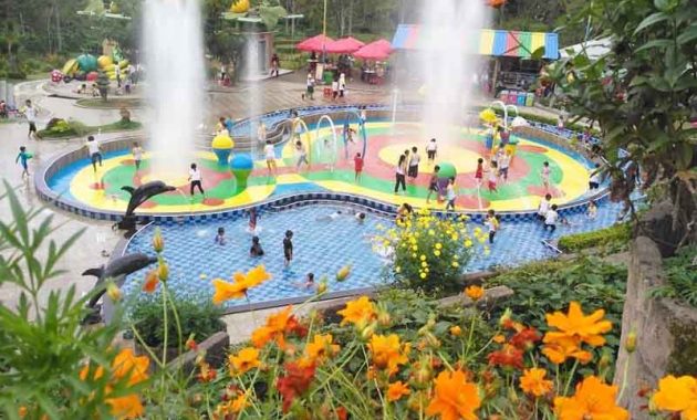 Kolam Renang Bhakti Alam Pasuruan