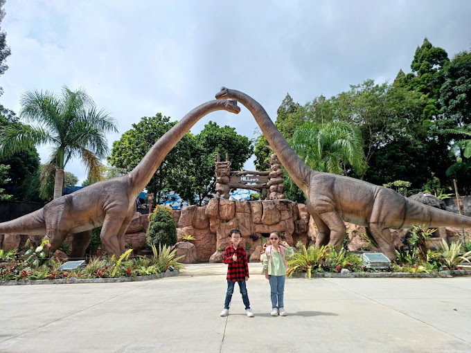 jurassic park hillpark sibolangit