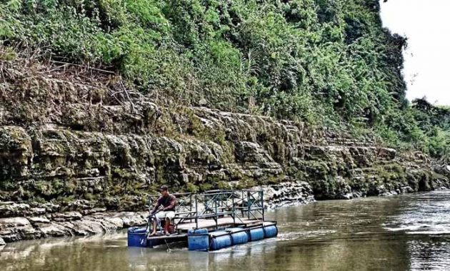 Fasilitas Air Terjun Sri Gethuk Gunungkidul