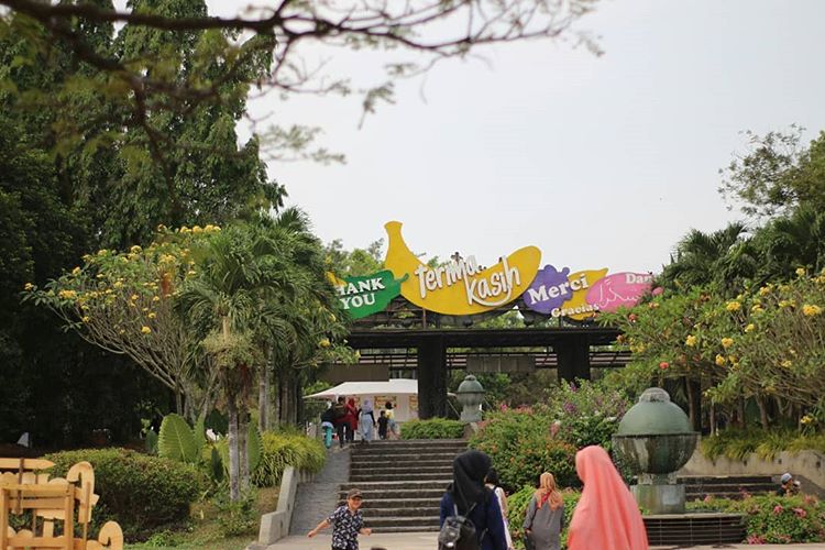 Paket Wisata Edukatif Taman Buah Mekarsari Cileungsi