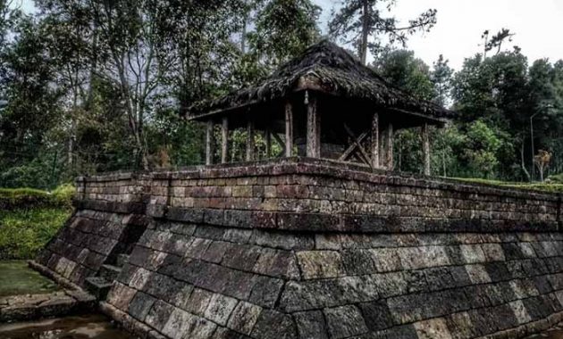 Sejarah Candi Cetho Karanganyar