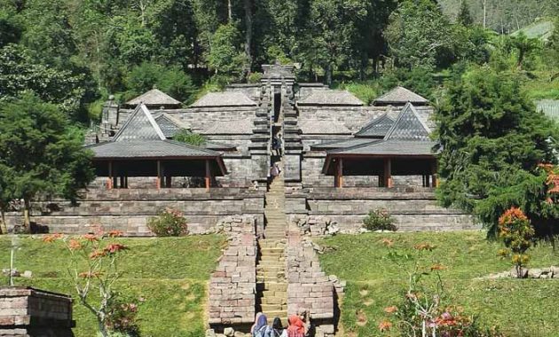 Spot Foto Candi Cetho Karanganyar