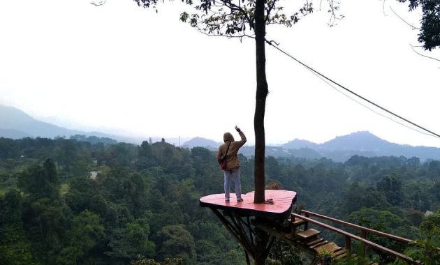 Spot Foto Ranggon Hills Bogor