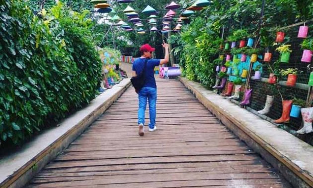 Jalan Menuju DKandang Amazing Farm Depok Jalan Menuju DKandang Amazing Farm Depok