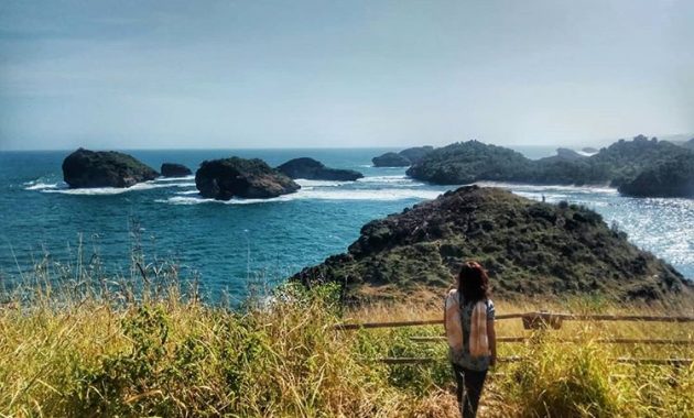 Jam Buka Pantai Kasap Pacitan