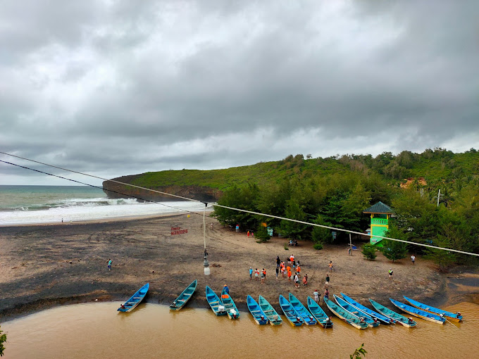 pantai ngiroboyo