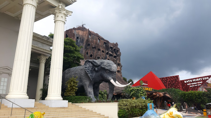 batu secret zoo di jatim park 2