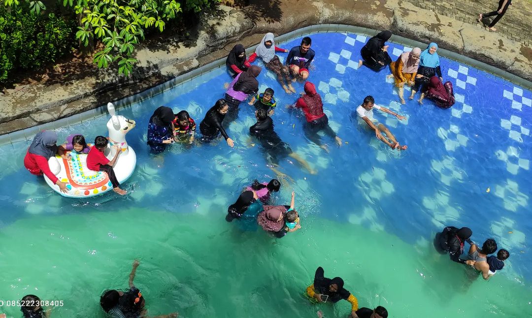 kolam di ampera waterpark