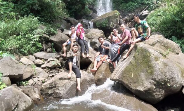 air terjun surodadu